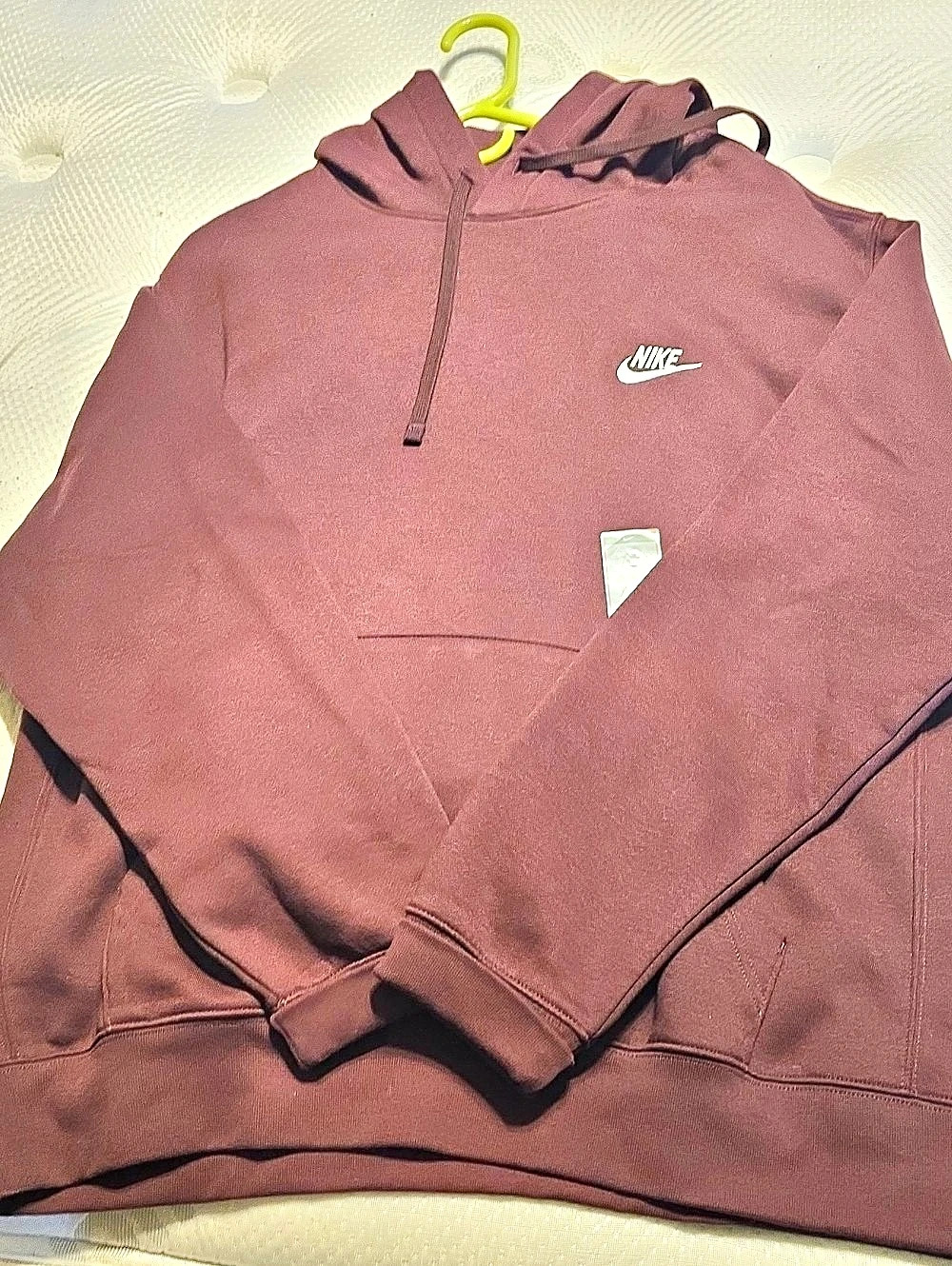 Nike Hoodie And Pants Set
 Standard Fit Taper Leg Regular Length Maroon